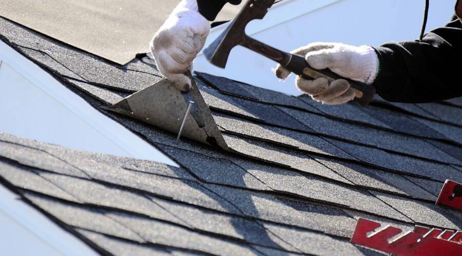 Professional residential roofers in Windsor, IL